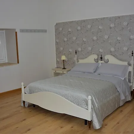 Palazzo Ducale Pironti Bed & Breakfast