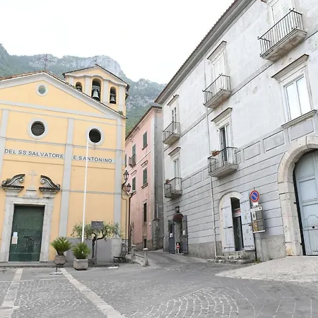 Palazzo Ducale Pironti * Campagna