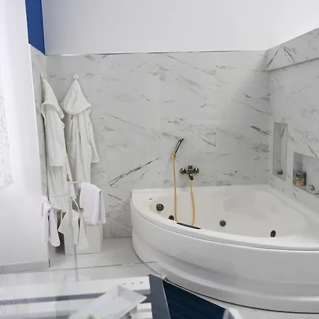 Palazzo Ducale Pironti Bed & Breakfast Campagna