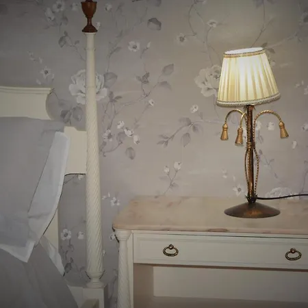 Palazzo Ducale Pironti Bed & Breakfast *
